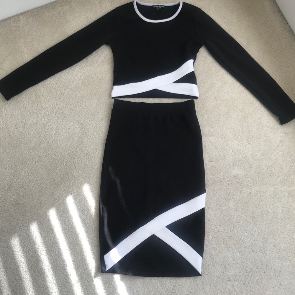 Streetwise Society Fitted Crop Top (M) & Skirt (S)